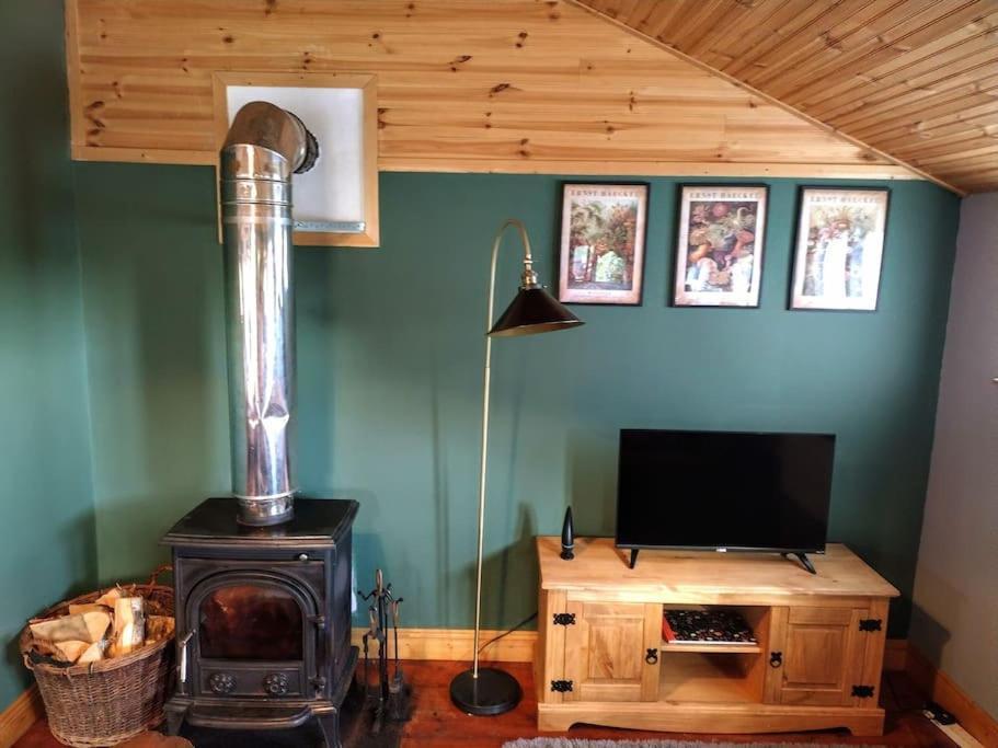 Forest View Cabin Ballaghaderreen Exterior photo
